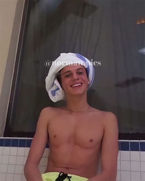 jace norman leaked|Jace Norman Gay Porn Videos 